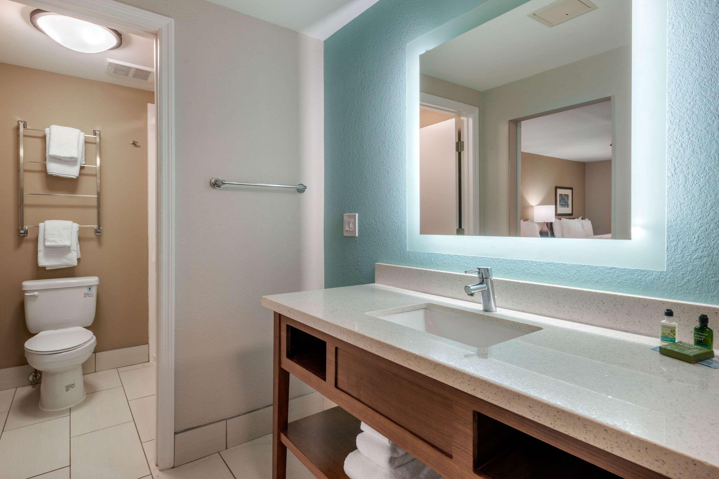 Seafarer Inn & Suites, Ascend Hotel Collection Đảo Jekyll Ngoại thất bức ảnh