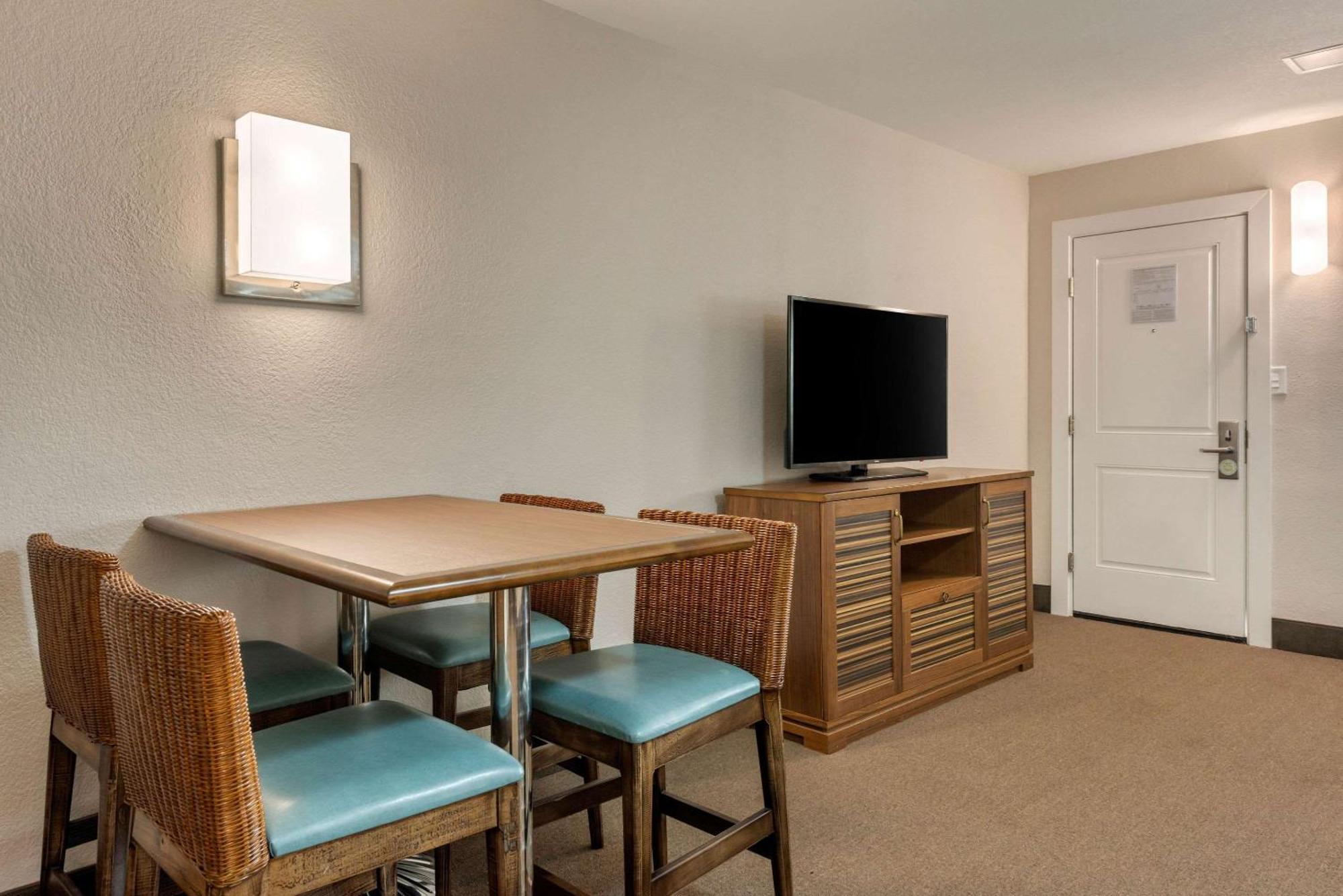 Seafarer Inn & Suites, Ascend Hotel Collection Đảo Jekyll Ngoại thất bức ảnh