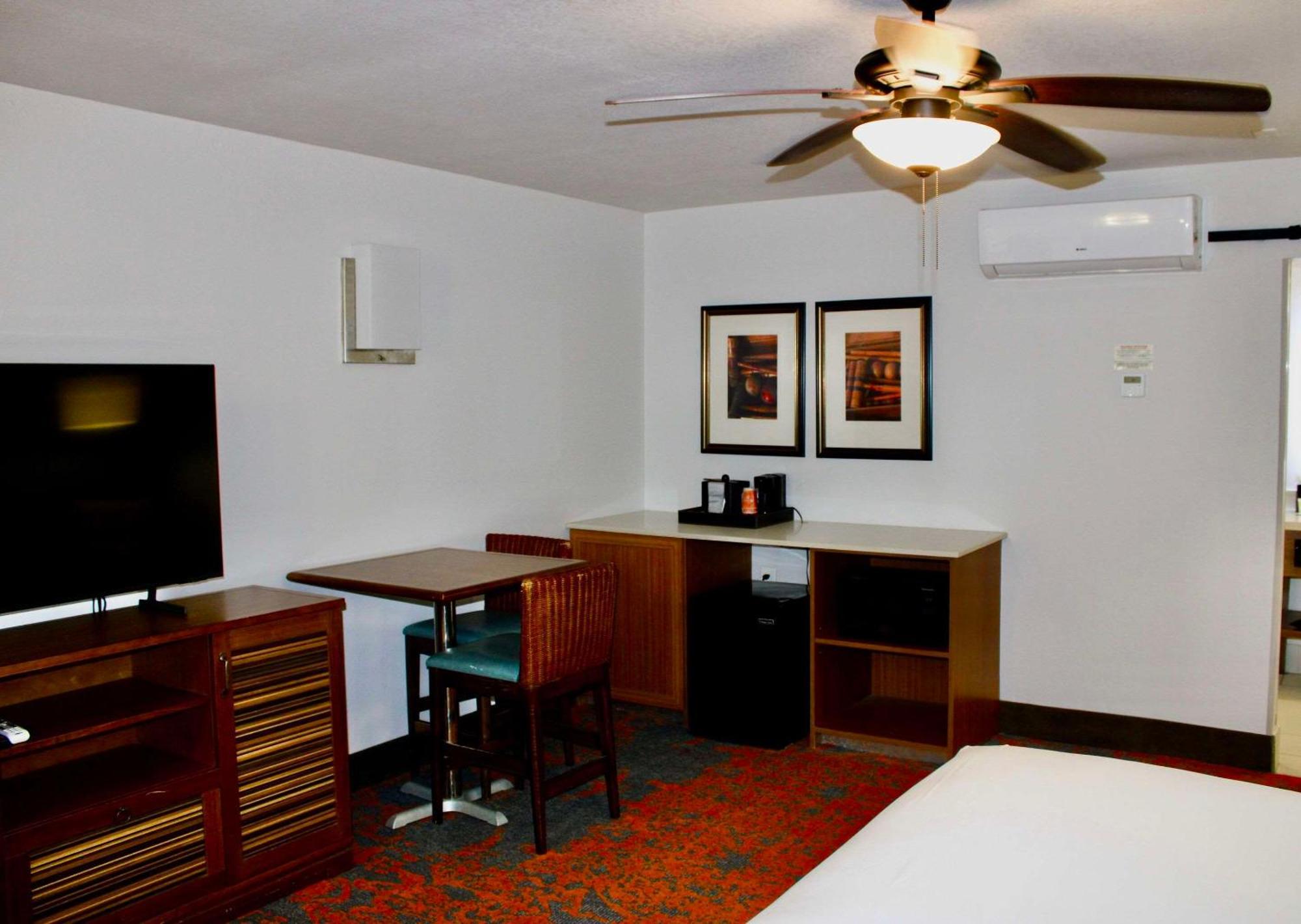 Seafarer Inn & Suites, Ascend Hotel Collection Đảo Jekyll Ngoại thất bức ảnh